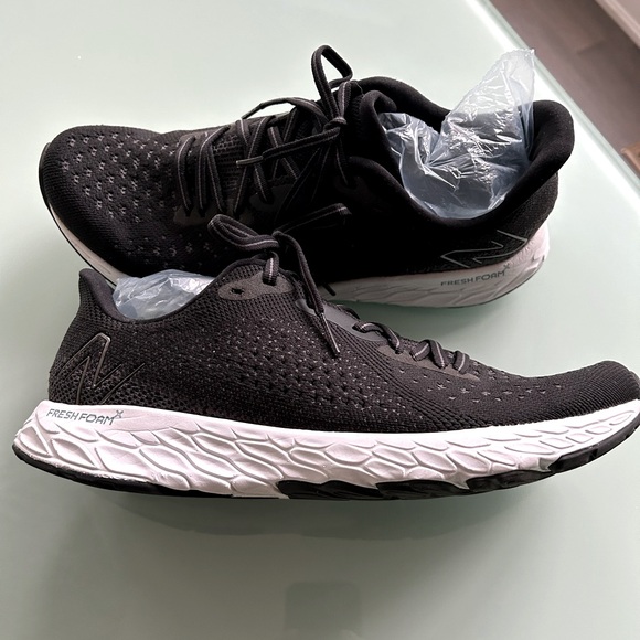 Mens New Balance fresh foam - Picture 1 of 6